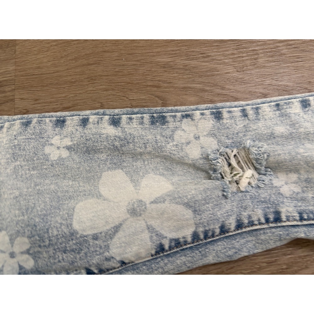 Hippie Girl Floral Acid Wash Distressed Straight Leg Jeans Light Blue Size 5 - Picture 3 of 8